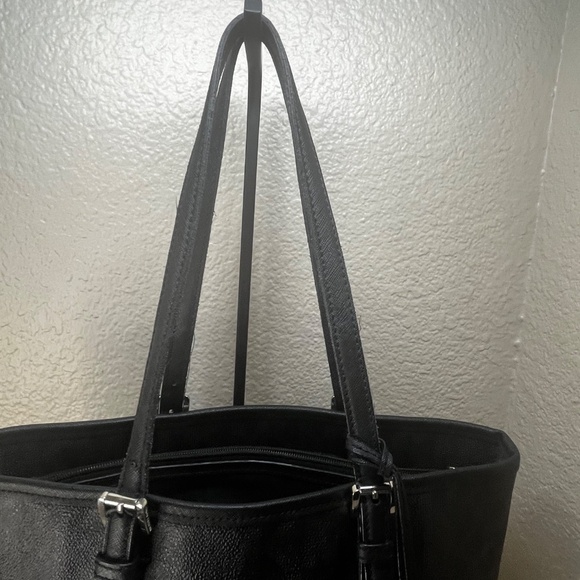 Michael Michael Kors medium monogram Shoulder Bag - Picture 4 of 13